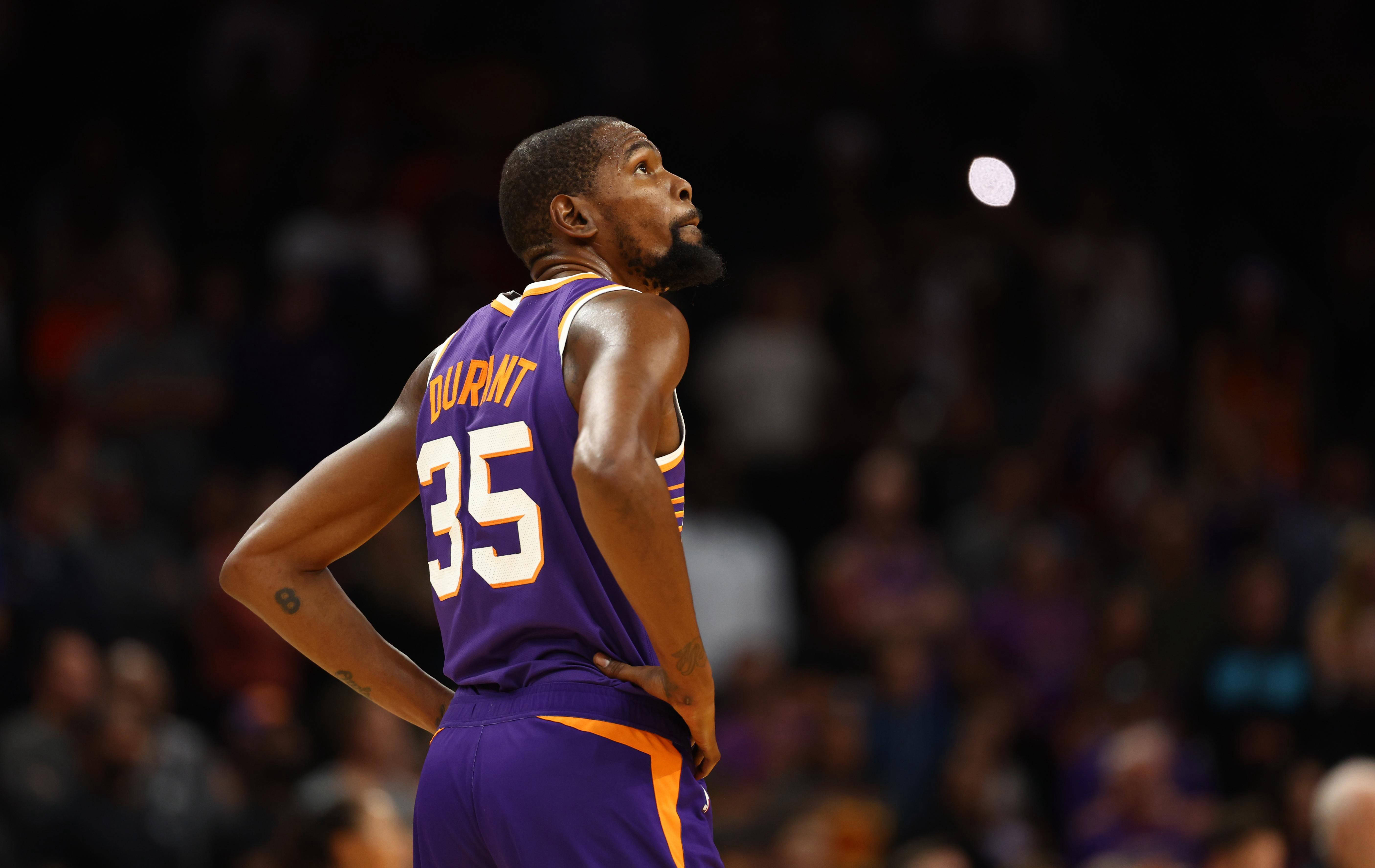 國足在關鍵 國足在關鍵