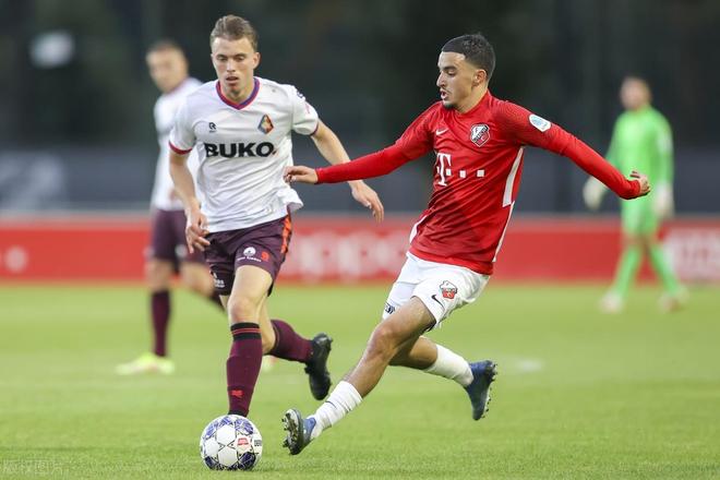 青岛队严密 青岛队严密